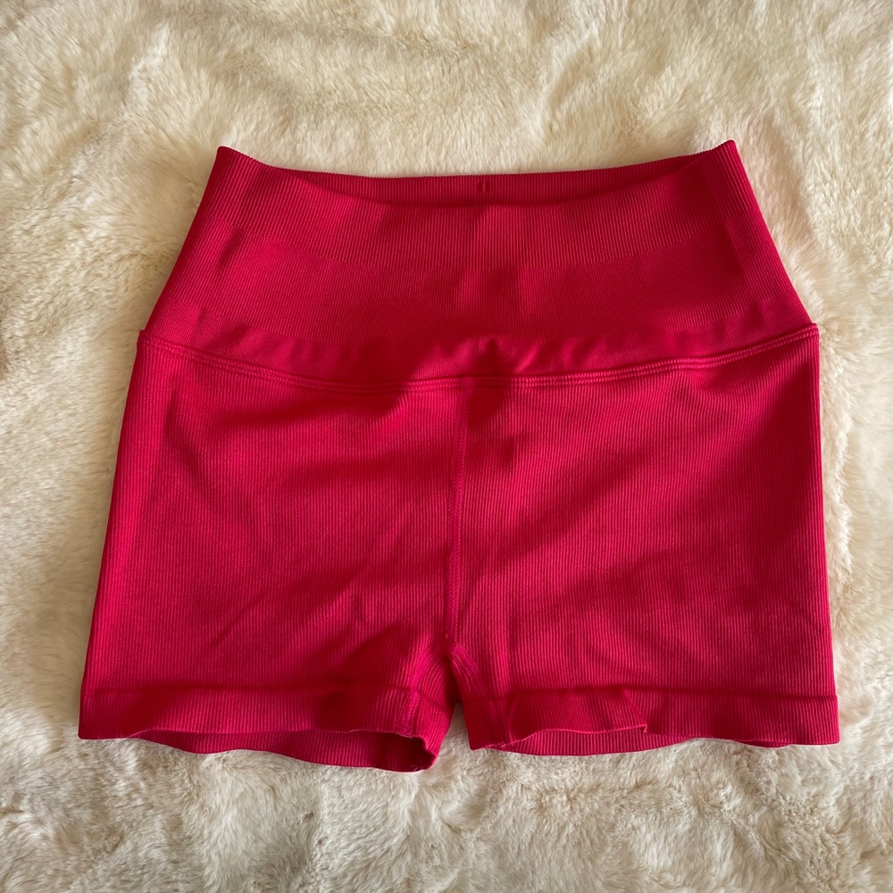 Spiritual gangster x Pink/red spandex